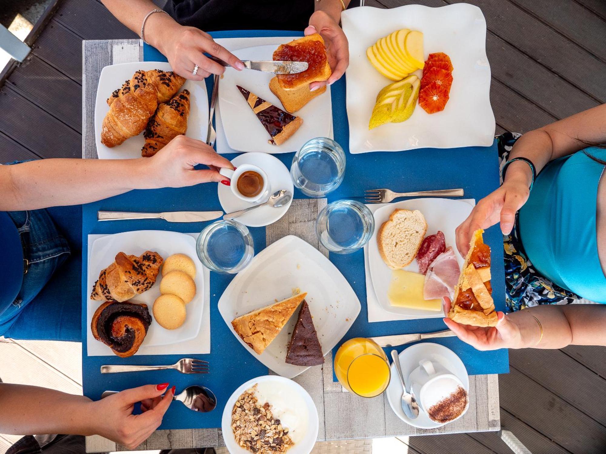 Hotel Il Perseo Chiessi Ngoại thất bức ảnh