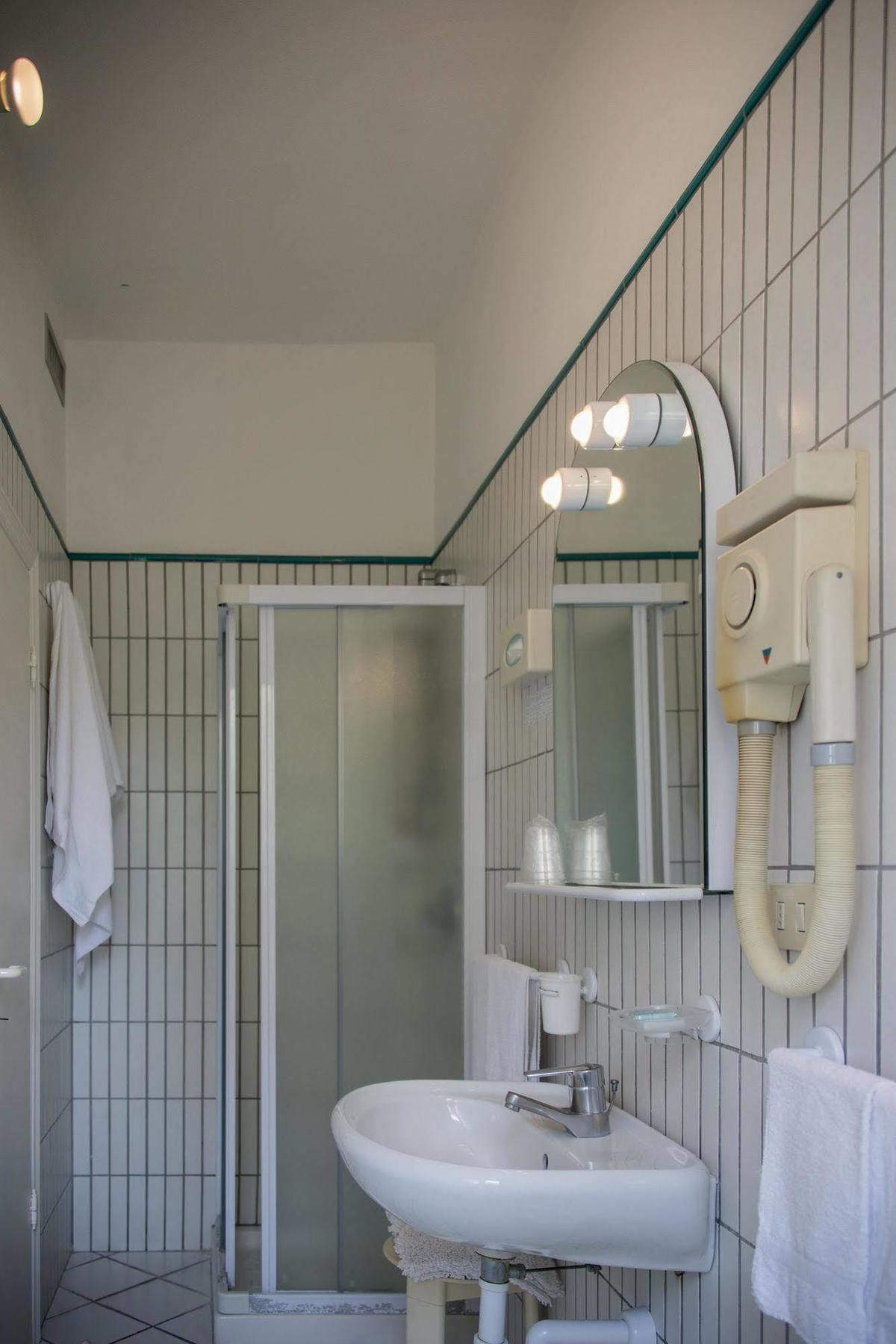 Hotel Il Perseo Chiessi Ngoại thất bức ảnh