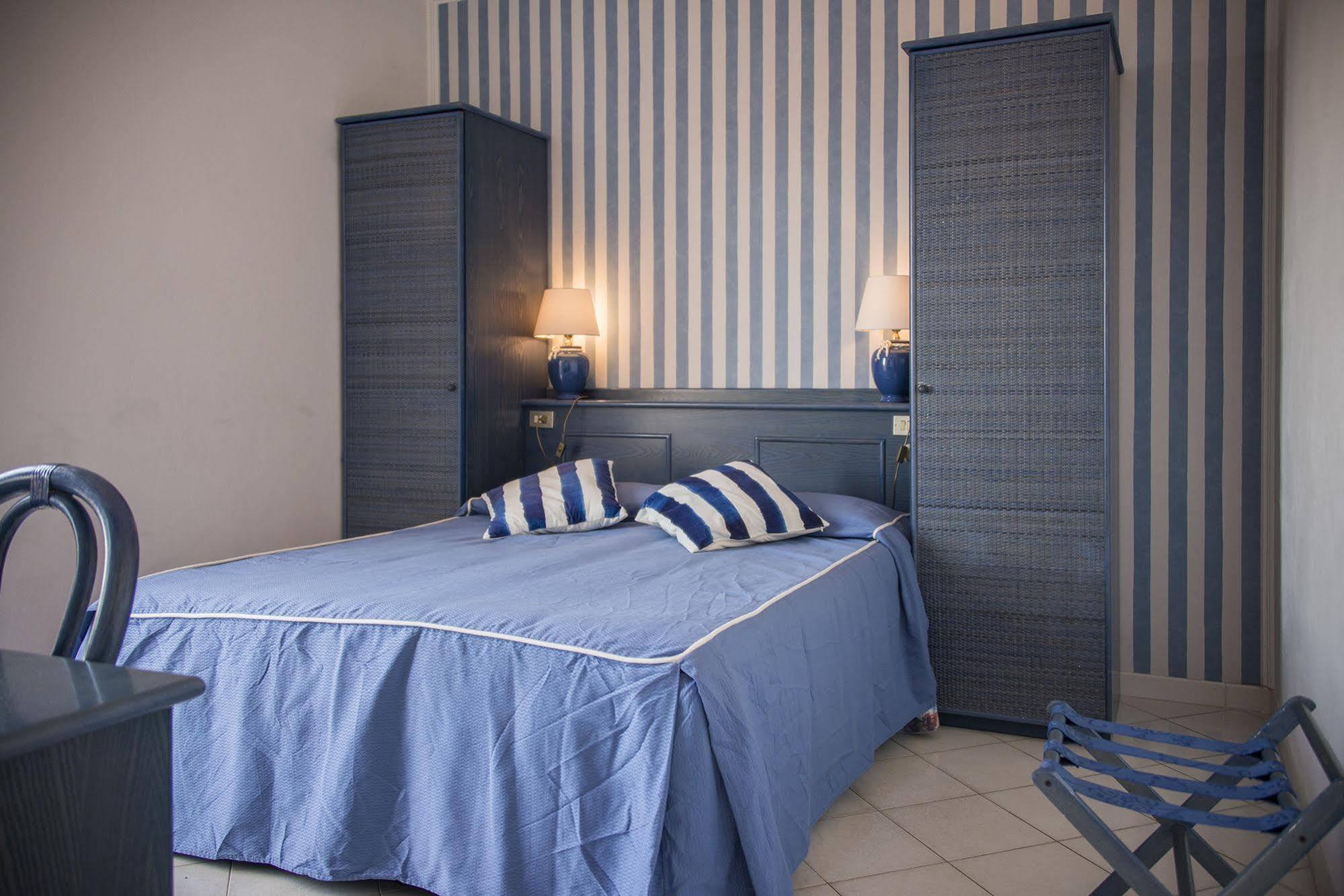 Hotel Il Perseo Chiessi Ngoại thất bức ảnh